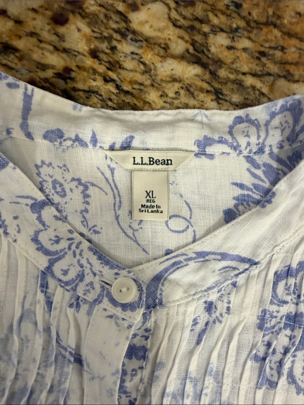 L.L.Bean 100% Linen Floral Button Front Blouse Blue White XL Mandarin Collar - Picture 7 of 12